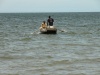 Pêcheurs sur un canot partant à la pêche, Bord de Mer de Limonade © IPIMH 2013